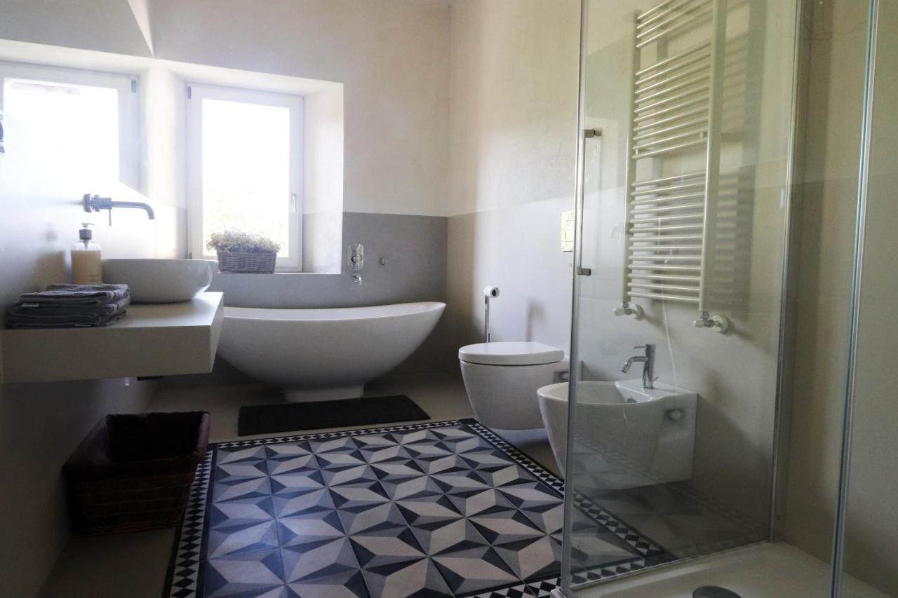 B&B Tricudai Agliano Terme Esterno foto